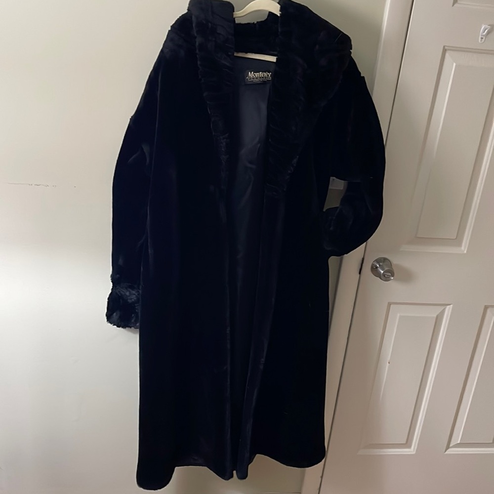 Black beautiful long coat
